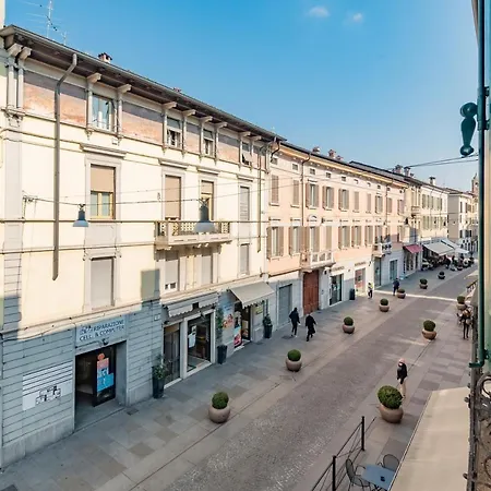 Piazza Garibaldi - F&l Brescia